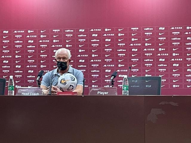 马代主帅：中国队在成长 派出替补阵容也很有质量